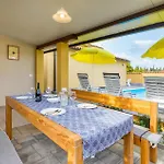 Vakantiehuis Beautiful In *