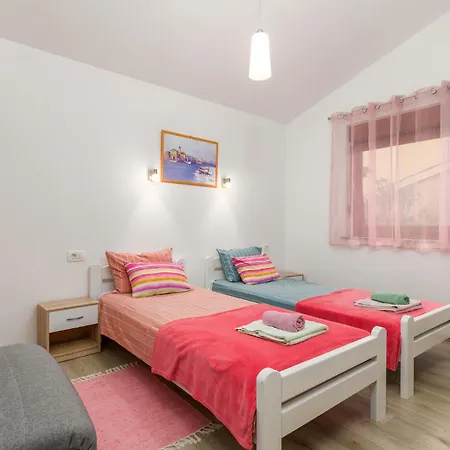 Gorgeous In With Wifi