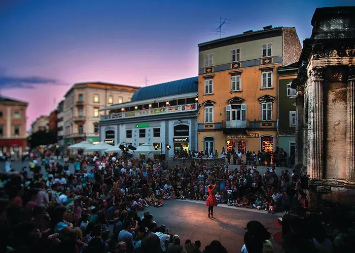 Gorgeous In With Wifi Holiday home Galizana